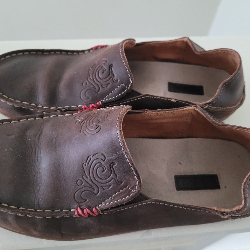 Olukai nubuck embossed loafers
